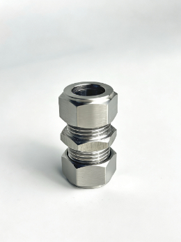 High-pressure ferrule fittings