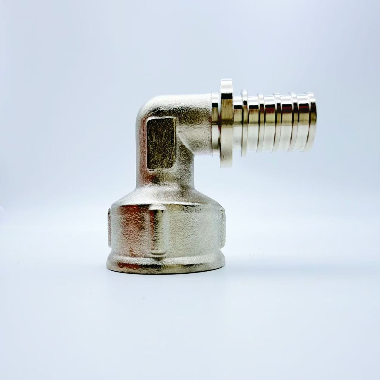 Internal thread sliding elbow